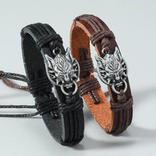 Retro Wolf Head Charm Bracelet