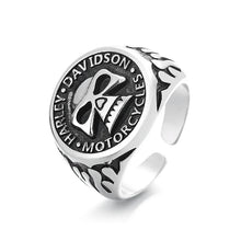 Retro Biker Skull Ring